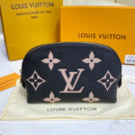 Louis Vuitton Pochette Cosmetique PM M45951 M59086